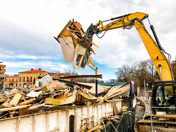 Best Professional Junk Removal  in Clinton, OK